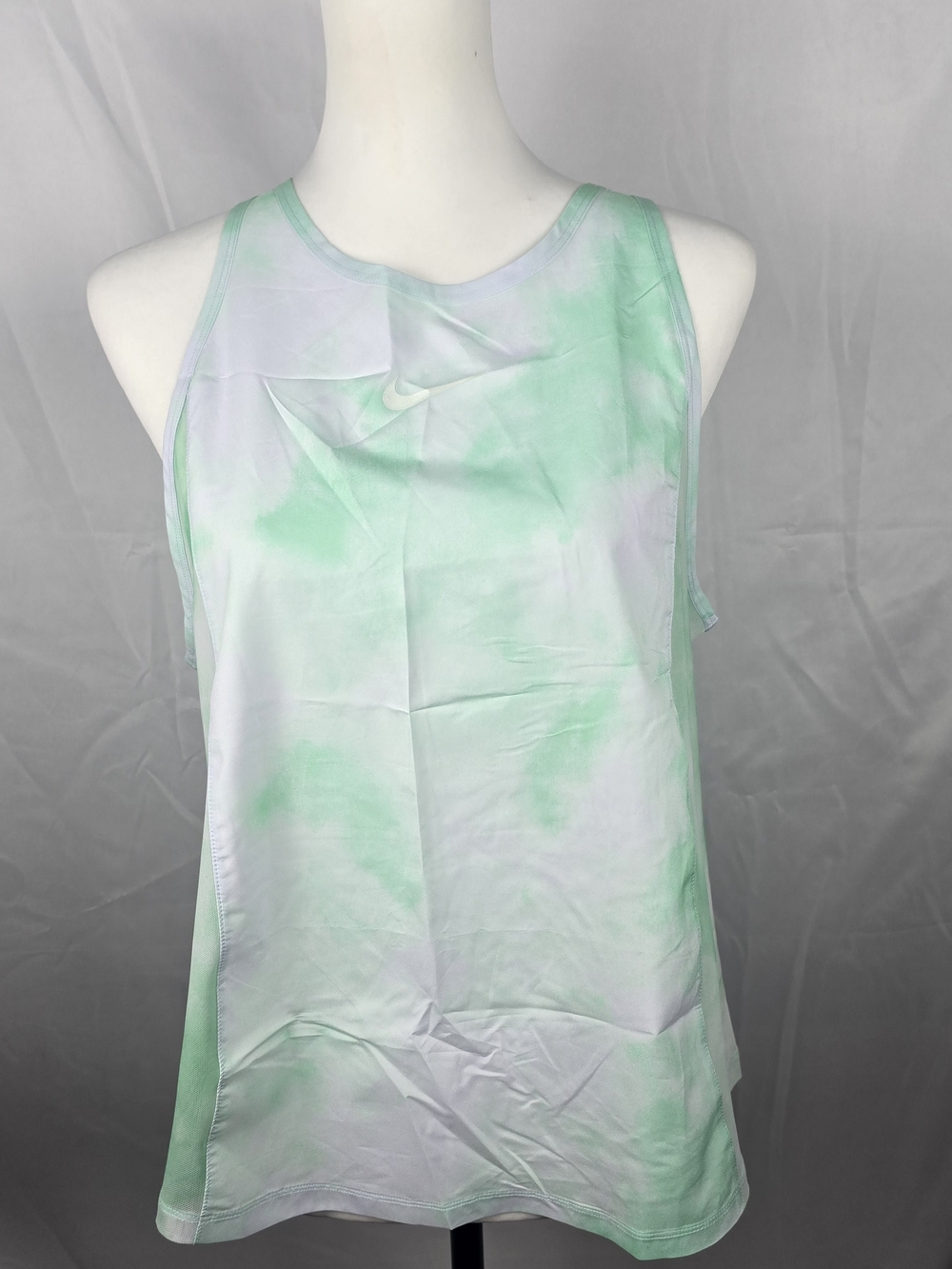 NWT Nike Icon Clash City Sleek Women's Running Tank Size Medium